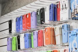 PhoneShark, центр по ремонту смартфонов, ноутбуков и продаже новой техники