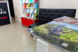 Доктор Лабс, ремонтная мастерская
